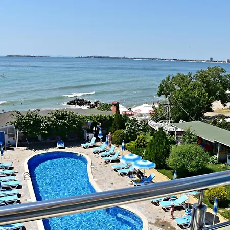 Nushev 2* سفيتي فلاس