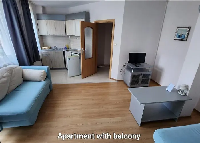 Nushev Hotel Sveti Vlas